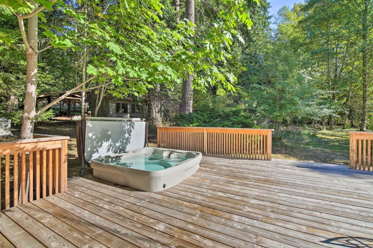 Cozy Black Bear Retreat By Mount Rainier! Ashford Exterior photo
